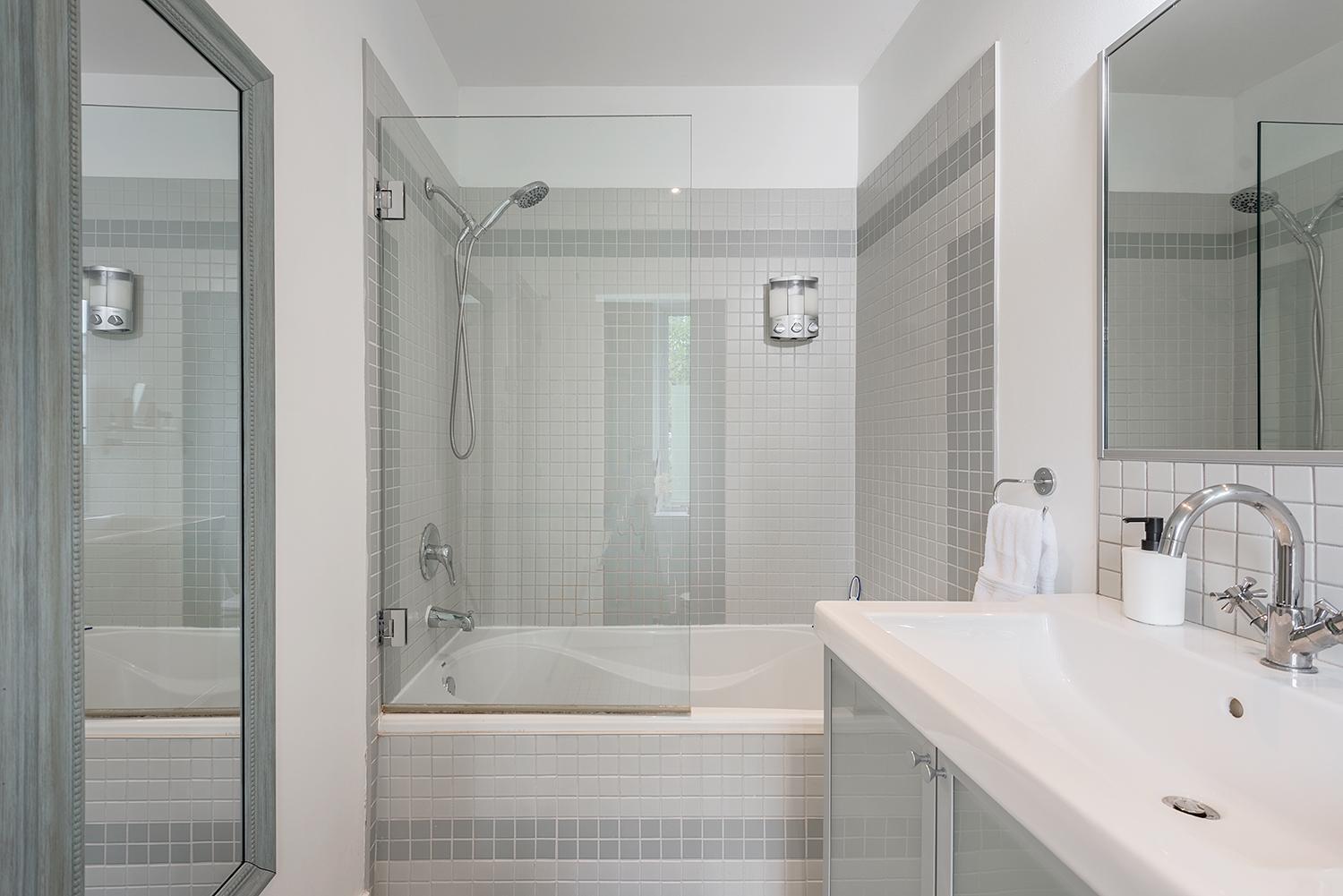 Loft The White Pearl Plateau-Mont-Royal 3 Beds Apartment มอนทรีอัล ภายนอก รูปภาพ